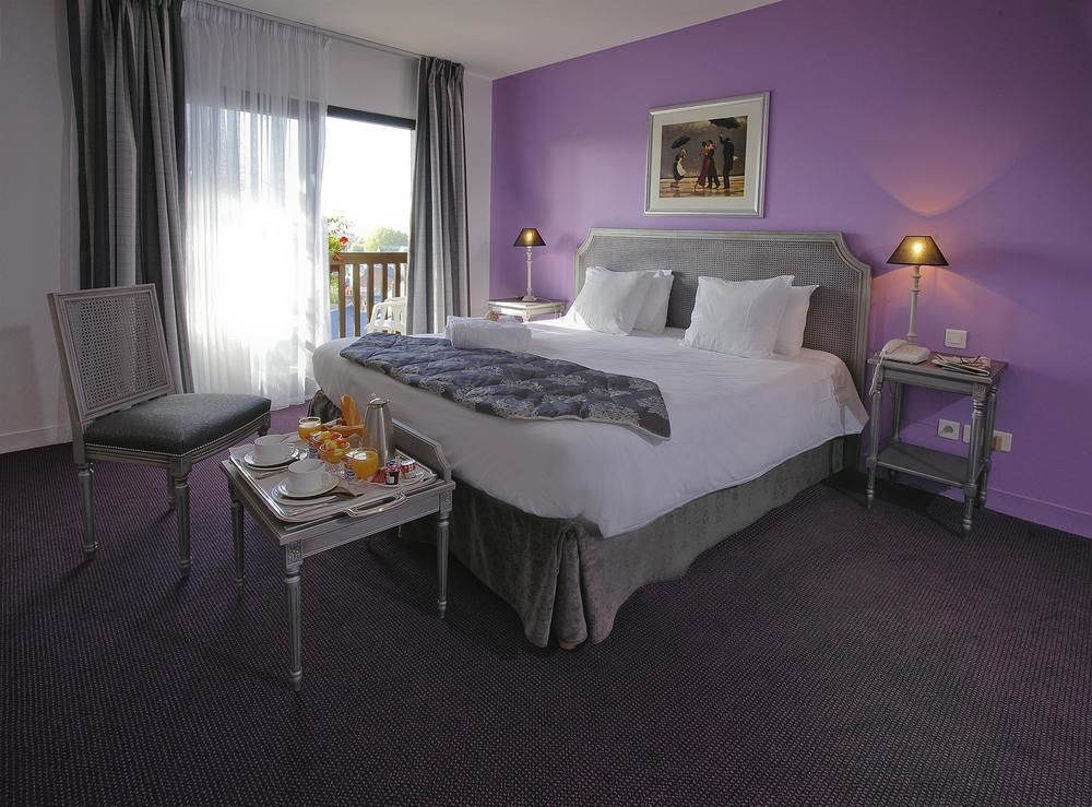 Best Western Plus Hostellerie Du Vallon Trouville-sur-Mer Eksteriør bilde